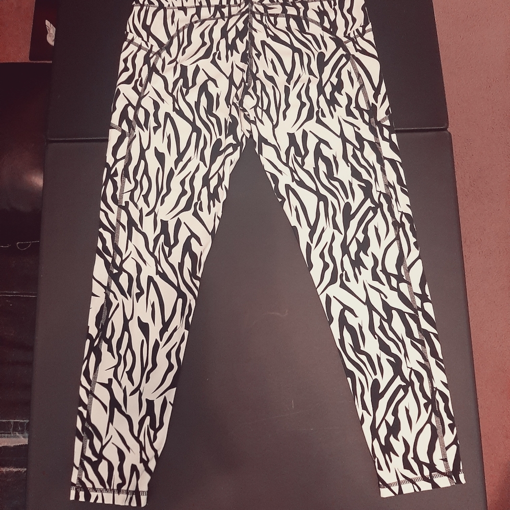 Women's leggings